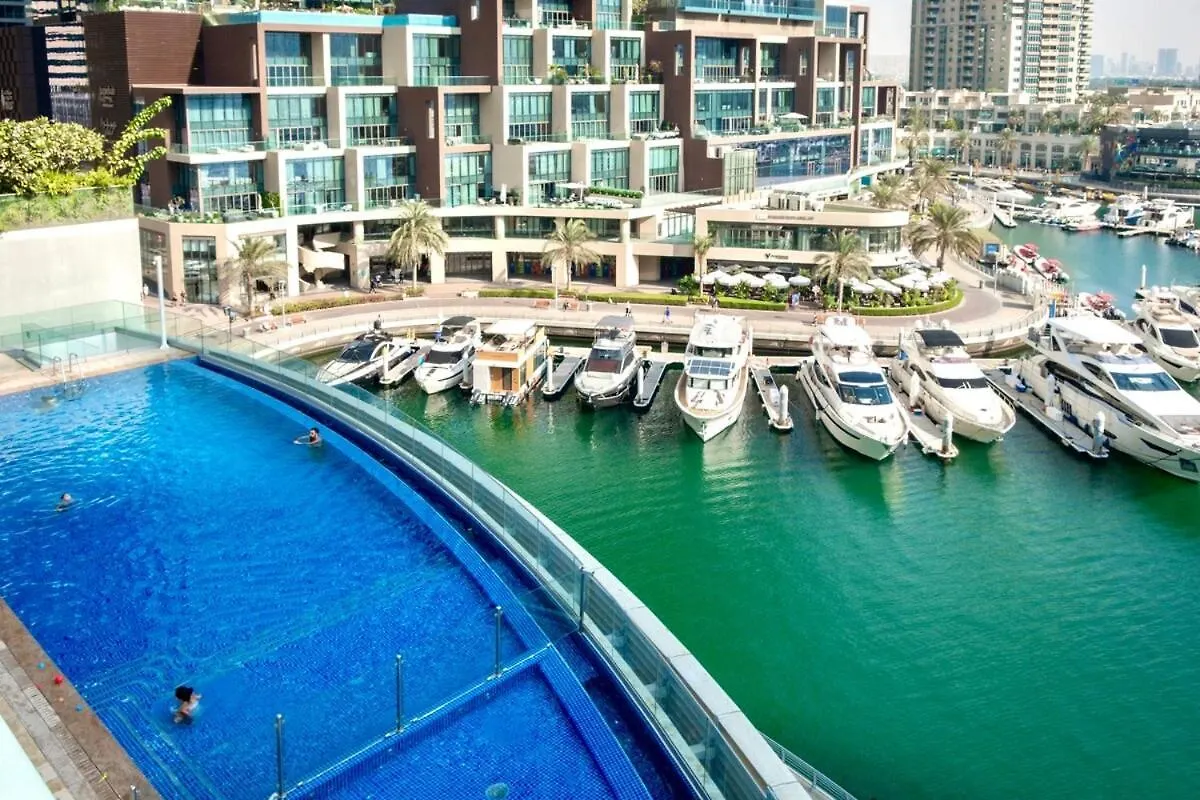 Elegant 2Brs On Vibrant Dubai Marina Walk Apartment