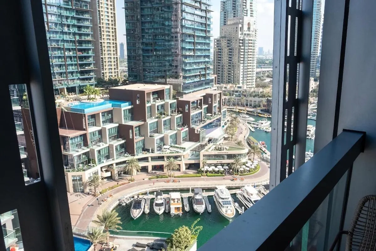 Elegant 2Brs On Vibrant Dubai Marina Walk Apartment United Arab Emirates