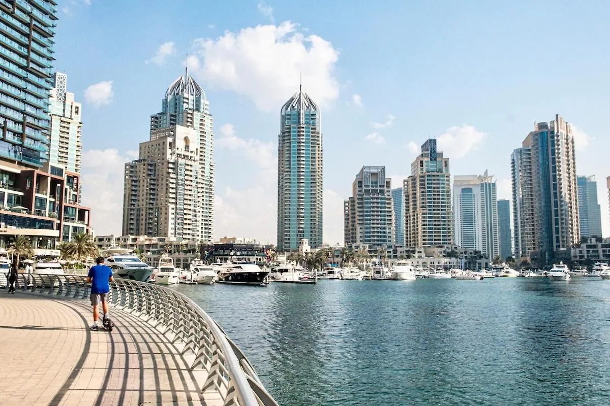 Elegant 2Brs On Vibrant Dubai Marina Walk Apartment
